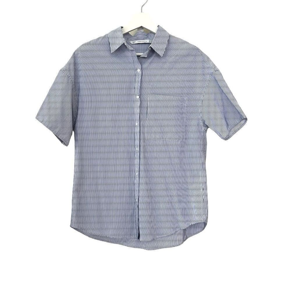 Zara Short Sleeve Blue Pinstripe Boxy Button Up Shirt